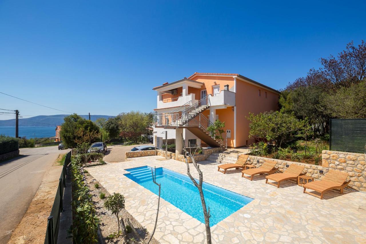 Apartments Jenny Pinezići Екстериор снимка