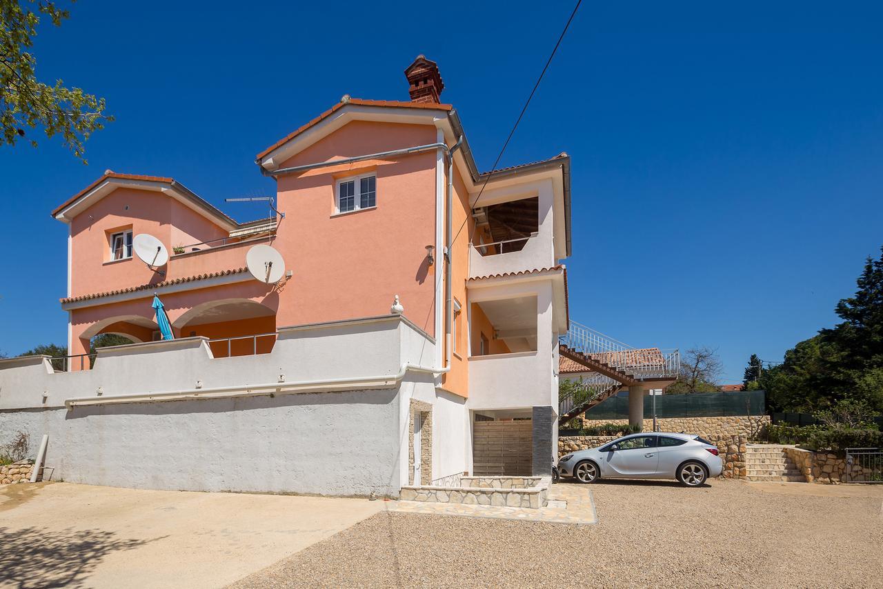 Apartments Jenny Pinezići Екстериор снимка